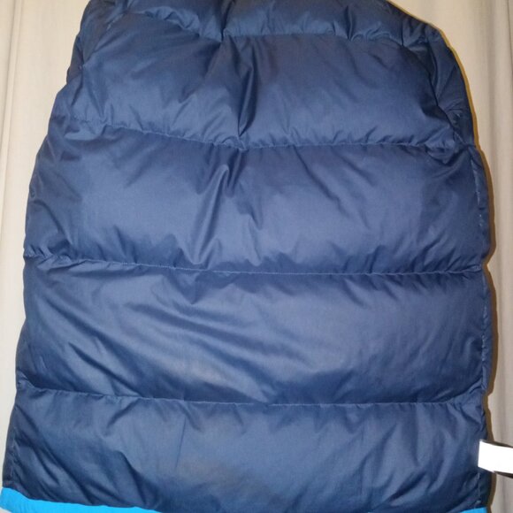 The North Face Kids Puffer Jacket in Blue and Navy - Picture 6 of 6
